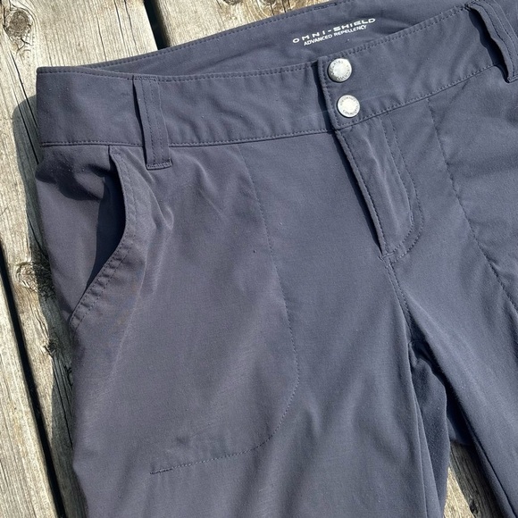 Columbia Omni-Shield Women's Saturday Trail Hiking Knee Pants Gray Size 6 - Picture 4 of 10